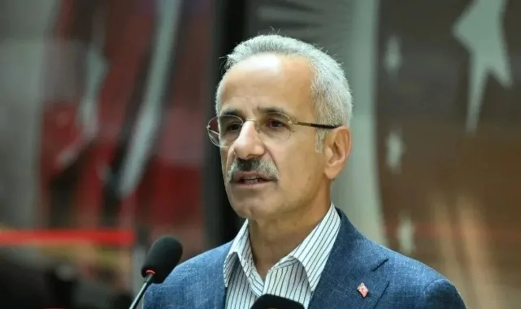 Bakanı Uraloğlu: 'Yasakçı Bir Zihniyet İçerisinde Değiliz' dedi