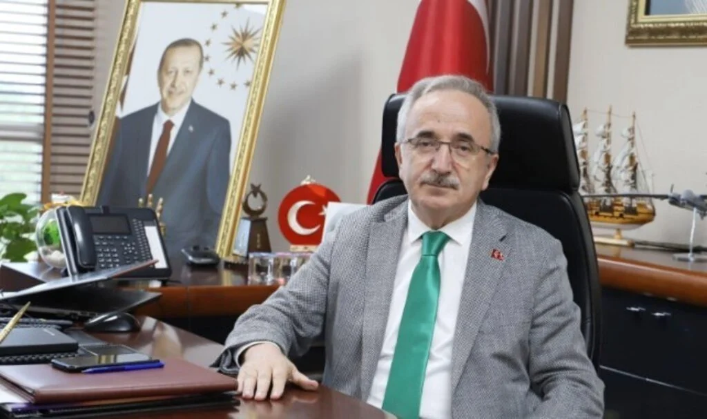 Cumhurbaşkanı Erdoğan'a hakaret eden CHP'li Özkan'a Başkan Köse'den Sert Tepki!