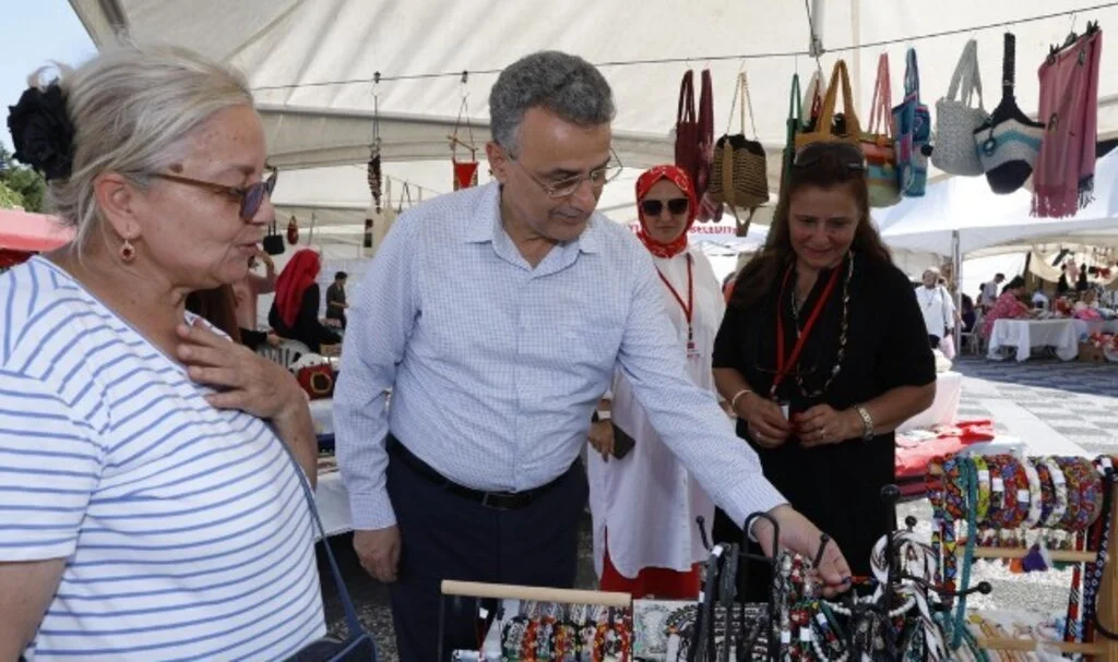    İlkadım Belediye Başkanı İhsan Kurnaz:” Kadınların toplumsal hayatına ve ev ekonomilerine katkı sağlayacak bir dönem planlıyoruz” dedi