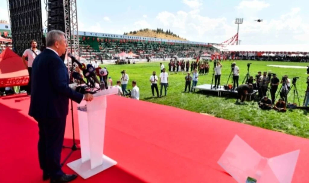 Mansur Yavaş’tan güreşe tam destek