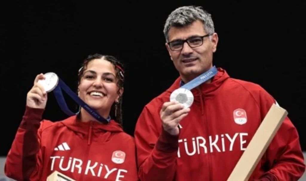 Milli sporcu Yusuf Dikeç tüm dünyada gündem oldu