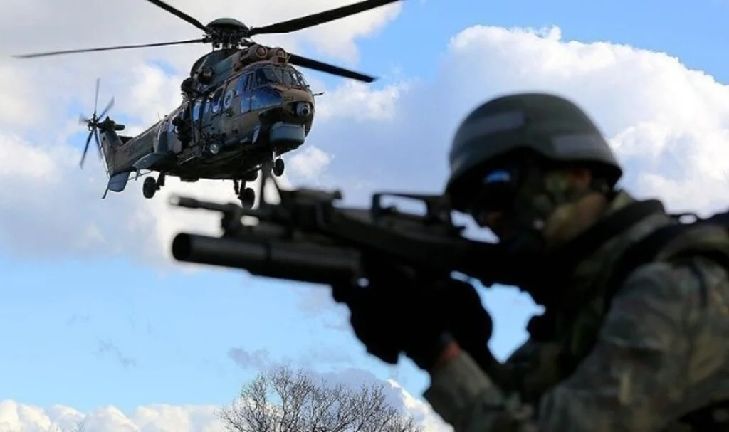 MSB: Irak ve Suriye’deki operasyonlarda 65 terörist etkisiz hale getirildi