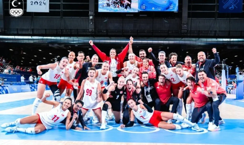 Paris 2024’te Filenin Sultanları Olimpiyatlarda YARI FİNALDE!