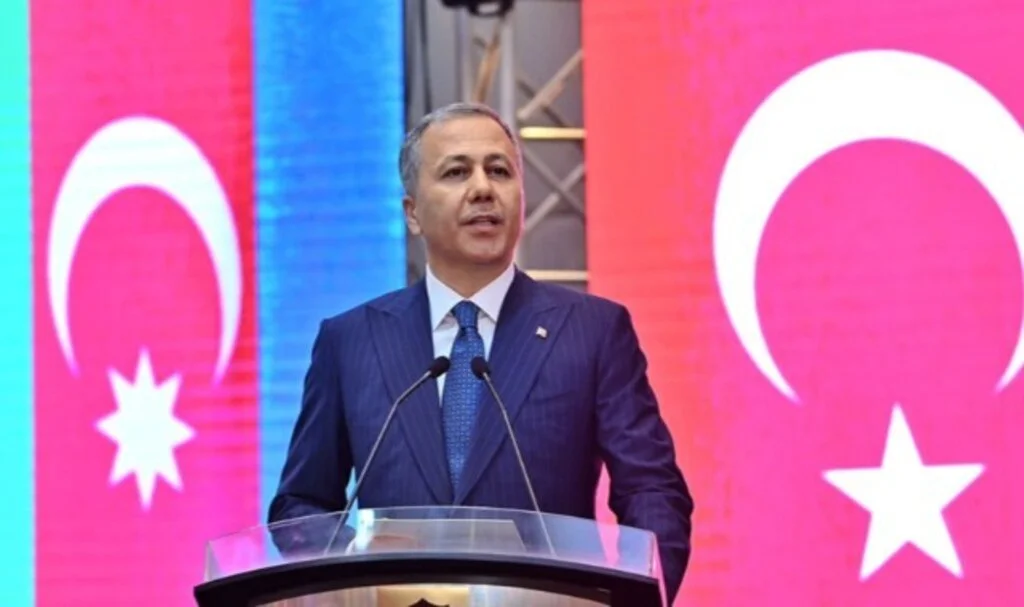 Ali Yerlikaya, silah kaçakçılarına yapılan operasyonu duyurdu