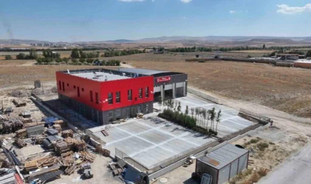 Ankara Büyükşehir Belediyesi’nin modern itfaiye istasyonları yükseliyor