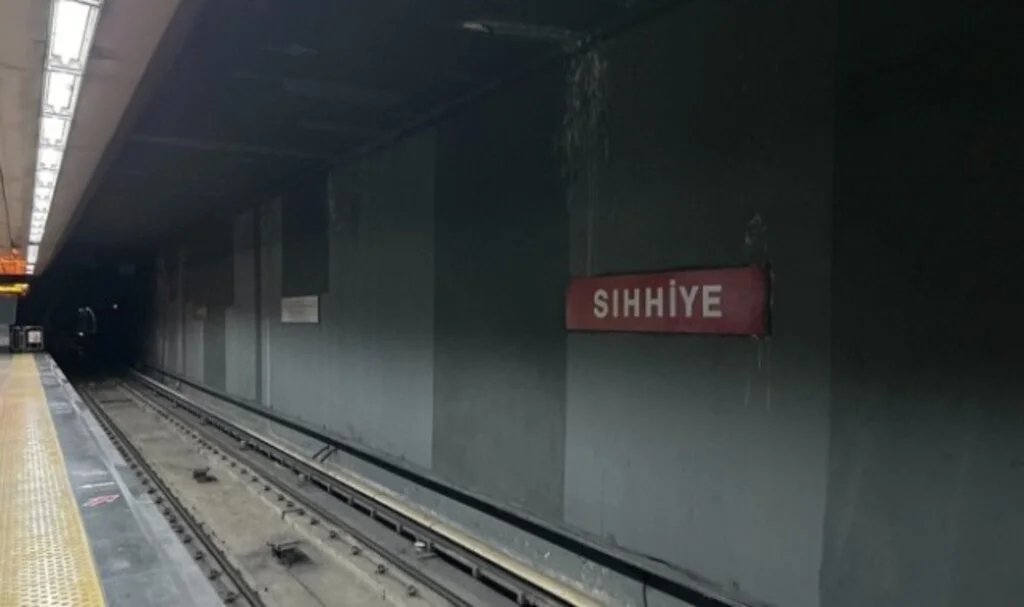 Ankara’da boşanma aşamasındaki kadın metro istasyonunda katledildi