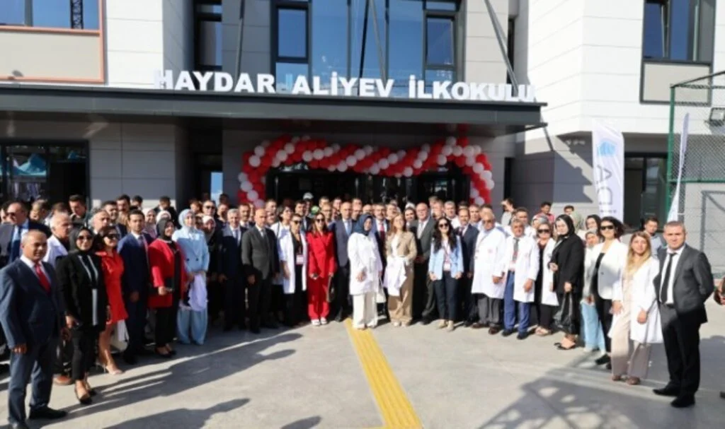 Azerbaycan’dan, Kahramanmaraş’a okul desteği