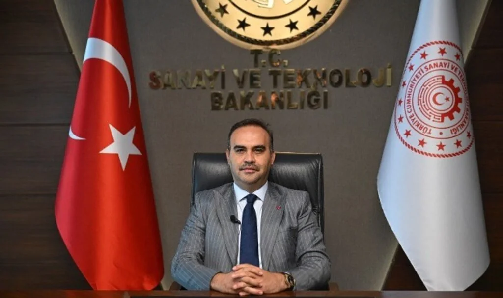 Bakan Kacır: “Avrupa’nın 2. dünyanın ise 8. büyük çelik üreticisi konumundayız”