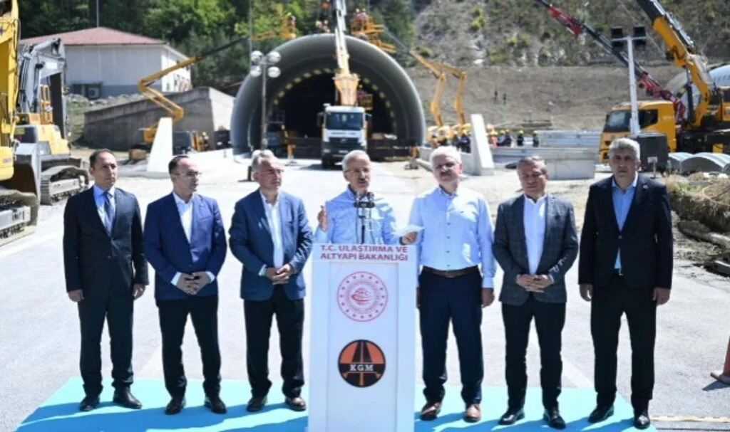 Bolu Dağı Tüneli İnşaatında Çalışmalar Hızla Devam Ediyor!