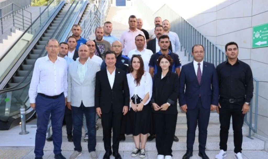 Büyükşehir Belediyesi'nden Çalışanlara Yüzde 10 İyileştirme 