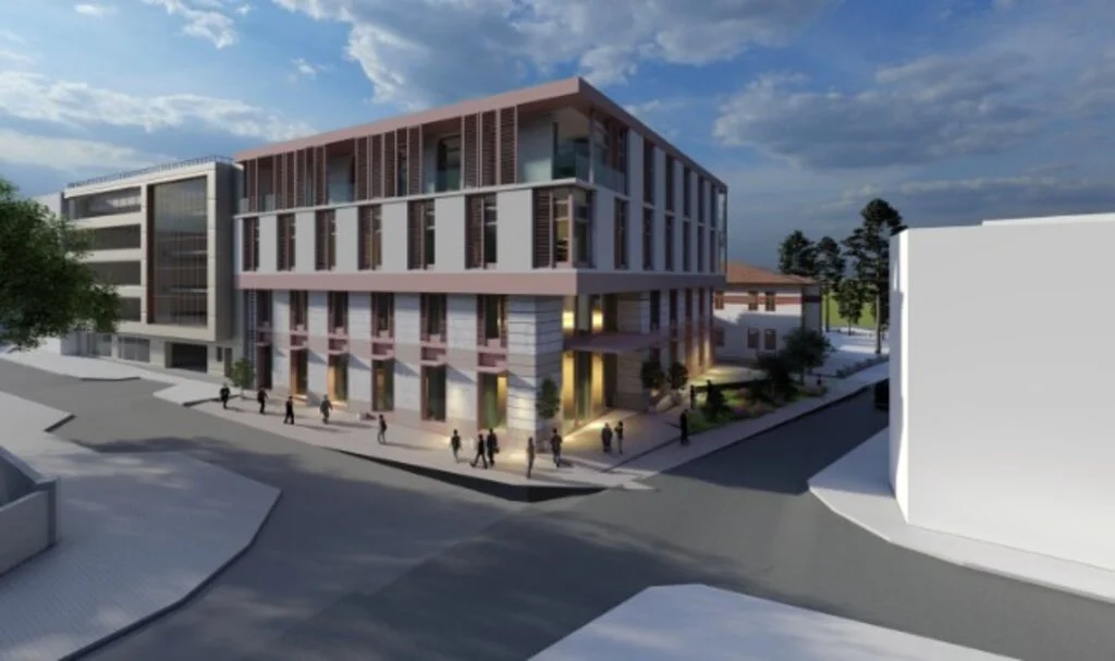 Büyükşehir Hizmet Binalarını Yeniliyor 
