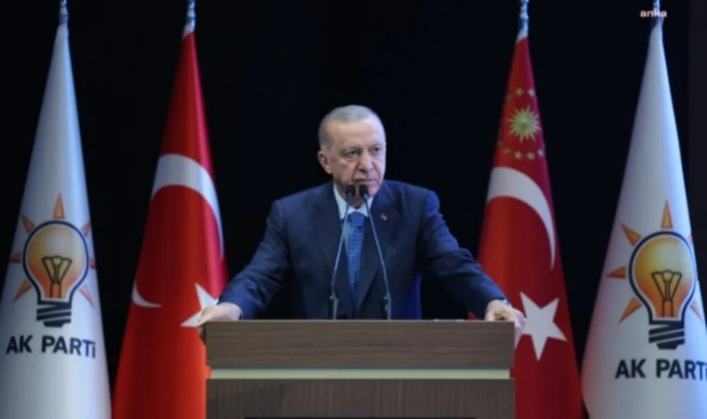 Cumhurbaşkanı Erdoğan ABD’de: Türkevi’nde coşkuyla karşılandı!