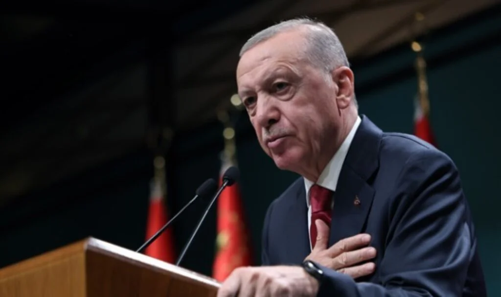 Cumhurbaşkanı Erdoğan'dan kılıçlı yemin açıklaması: "Tahkikat sürüyor, gereken yapılacak"