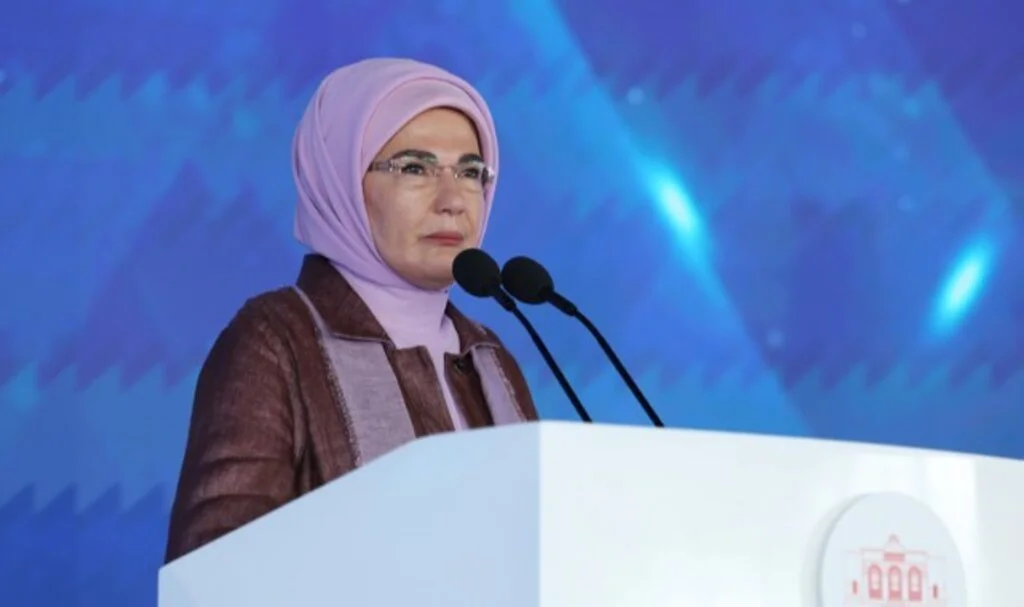 Emine Erdoğan, Gönüllü Koruyucu Ailelerle Buluştu