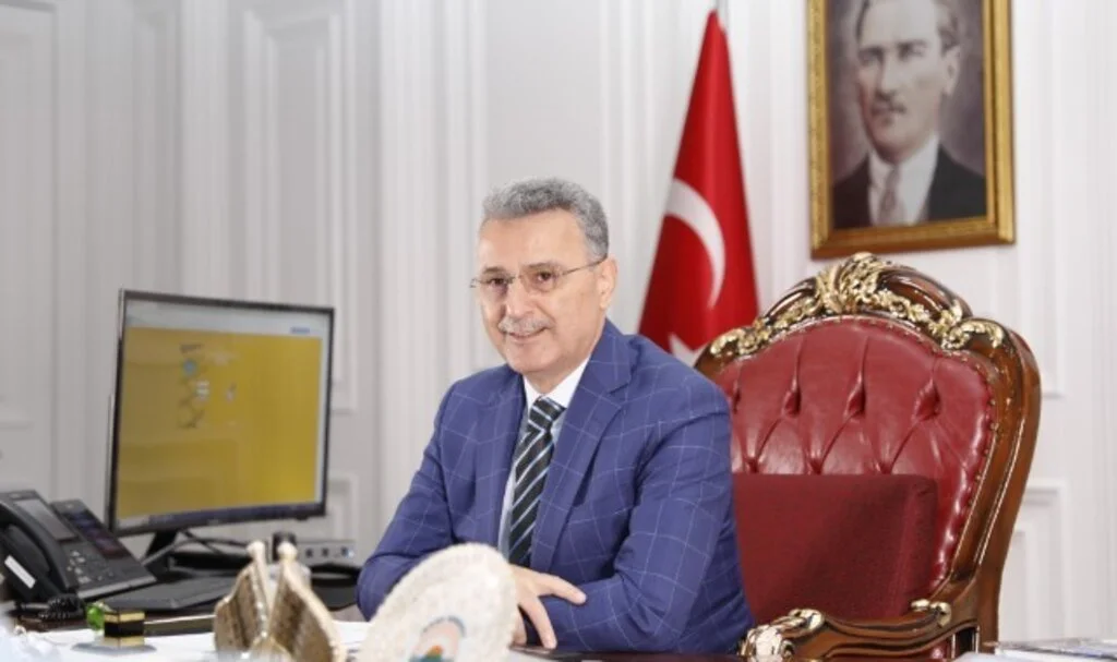 Hüseyin Emre Yıldırım Dünya Üçüncüsü 