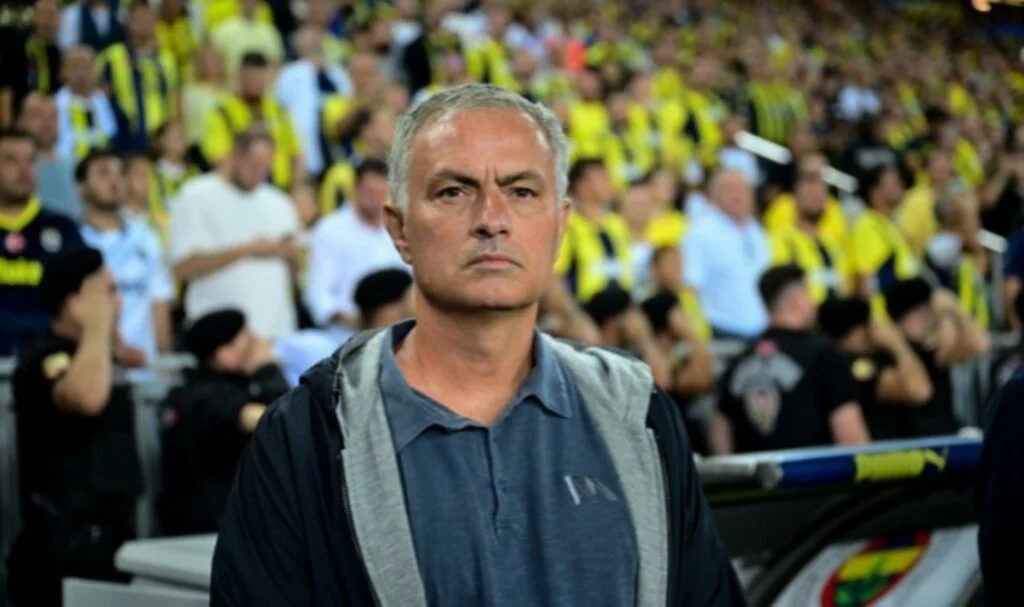 Jose Mourinho basın toplantısına katılmama sebebini açıkladı!