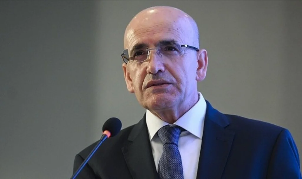Mehmet Şimşek yatırımcılarla bir araya geldi