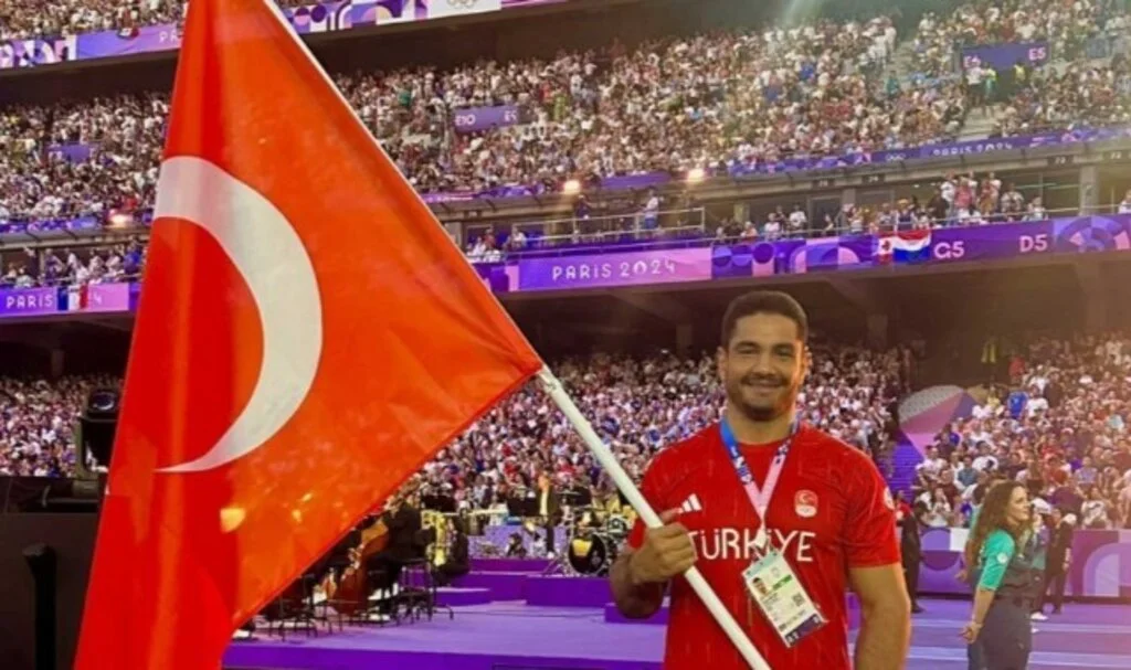Olimpiyat şampiyonu Taha Akgül, Türkiye Güreş Federasyonu başkanlığına aday