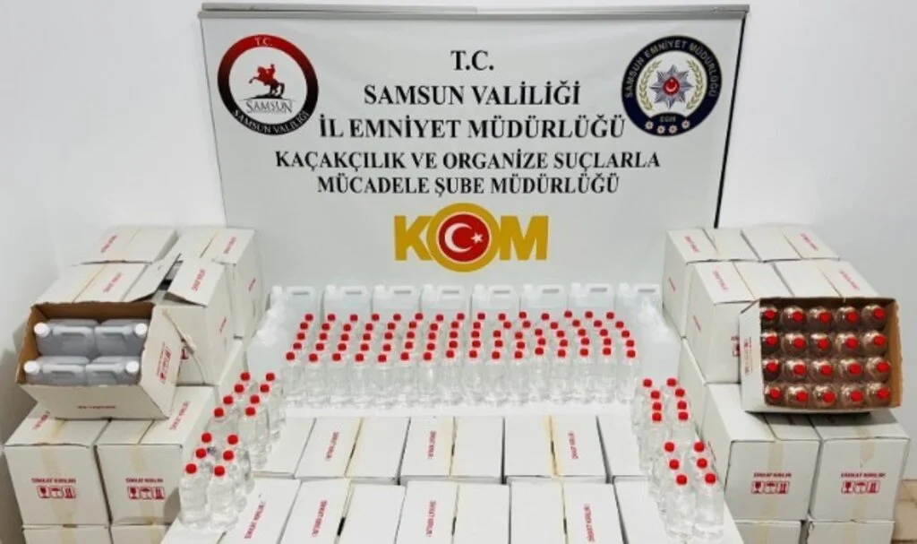 Samsun'da Litrelerce Etil Alkol Ele Geçirildi