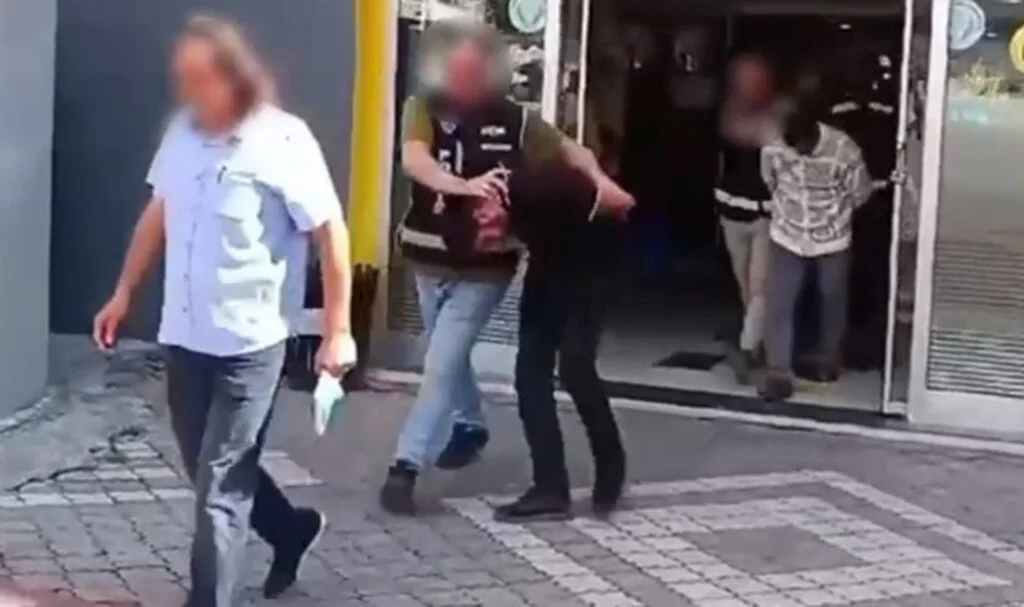 Samsun'da SRC Sınavında "Joker" Operasyonu: 4 Kişi Suçüstü Yakalandı