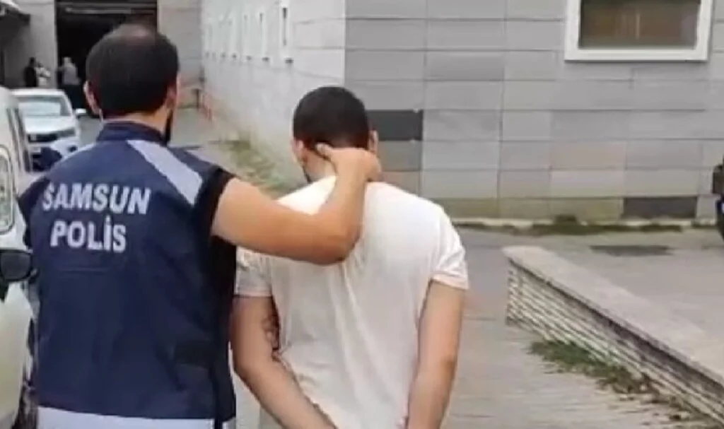 Samsun'da Uyuşturucu Taciri Çatı Katında Yakalandı