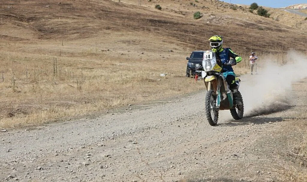 TransAnatolia Rally Raid Karlıova'da Heyecan Yarattı