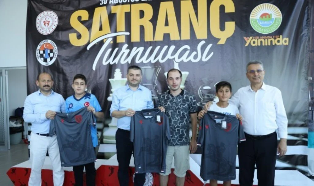 Turnuva şampiyonlarına Samsunspor forması