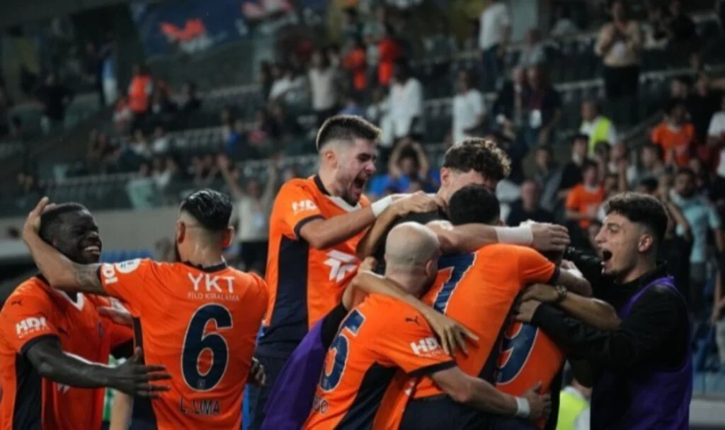 UEFA’dan Başakşehir’e kritik bir ceza