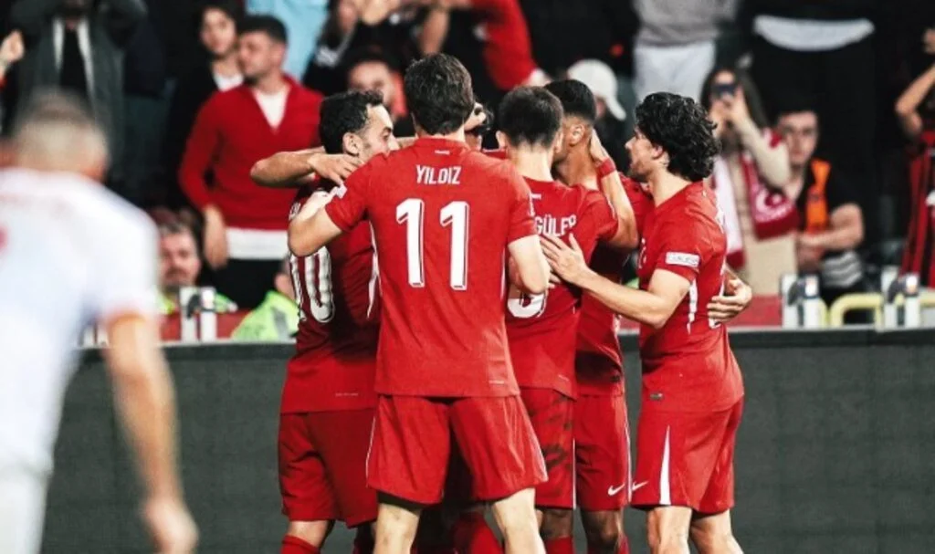 A Milliler, Karadağ’ı tek golle geçti: Zirvedeki yerini korudu