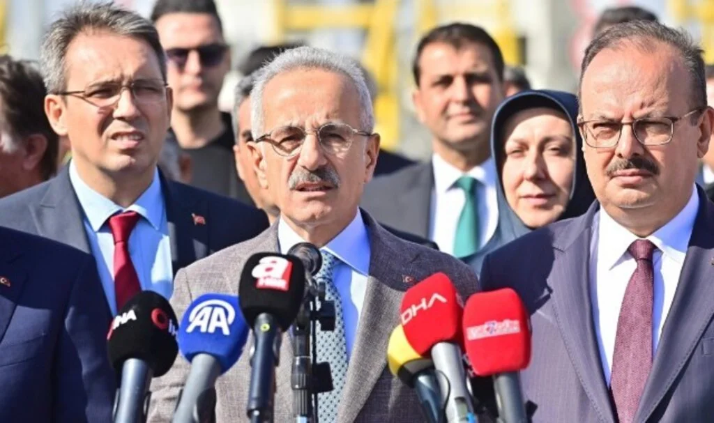 Aydın-Denizli Otoyolu Hizmete Açıldı