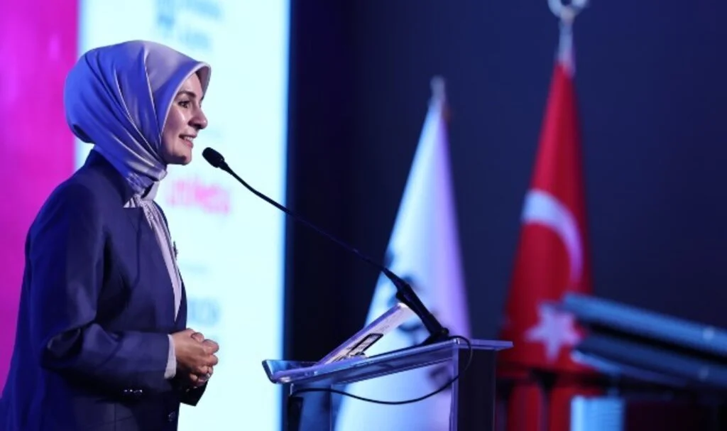 Bakan Göktaş kaza geçirdi