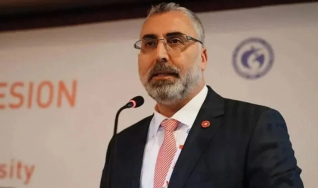 Bakan Işıkhan’dan asgari ücret açıklaması: Vatandaşı enflasyona ezdirmeyeceğiz