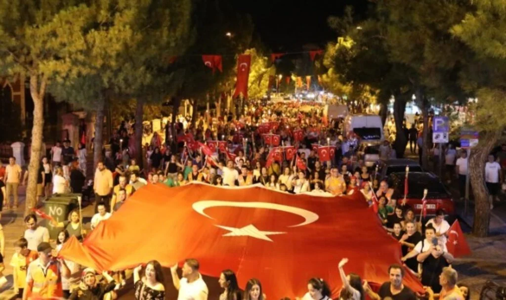 Başkan Aras: “Cumhuriyet hem demokrasinin hem de bağımsızlığın teminatıdır”