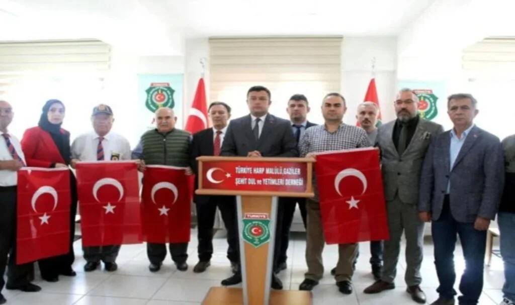 Başkan Savcı: “Terörist başına izgürlük isteyenler unutmasın