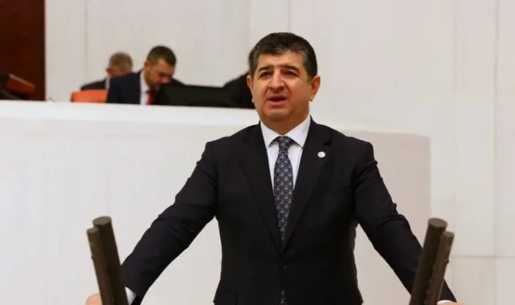 Chp'li Av. Cavit Arı; "Oymapınar Barajı Kimin?"