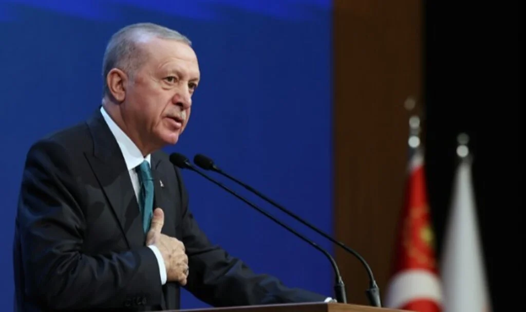 Cumhurbaşkanı Erdoğan'dan İsim Vermeden Sert Eleştiri