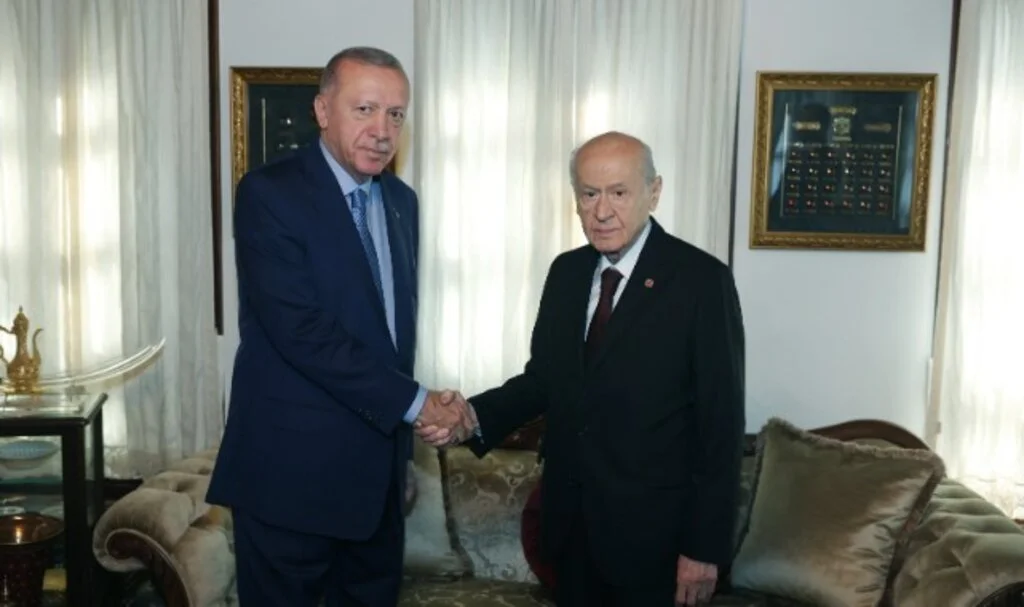 Erdoğan ve Bahçeli bir araya geldi!