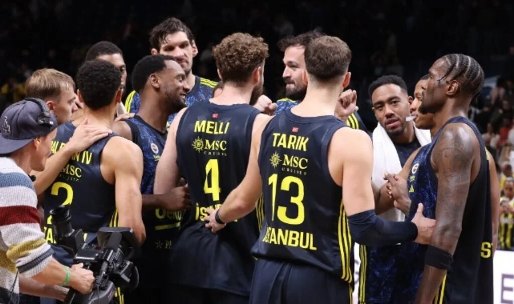 Fenerbahçe Beko, THY EuroLeague’de ALBA Berlin’i deplasmanda devirdi: Dördüncü maçta üçüncü galibiyet