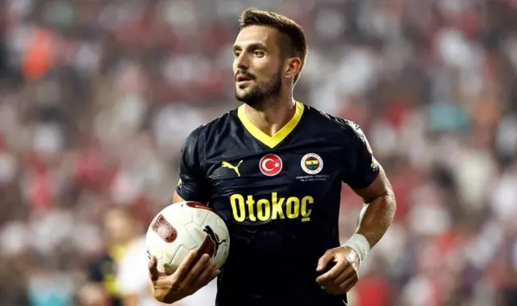 Fenerbahçe'nin yıldızı Tadic Avrupa'nın zirvesinde!