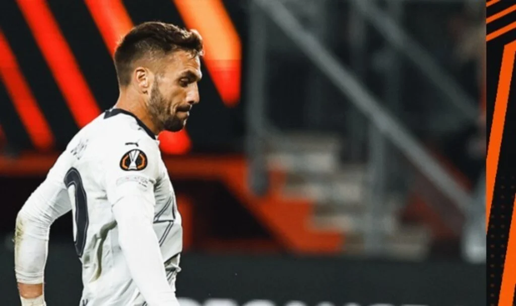 Fenerbahçe, Twente karşısında 1 puanı aldı, kaçtı