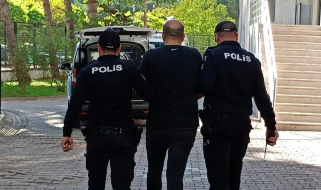 Firari Suçlu Bafra'da Yakalandı