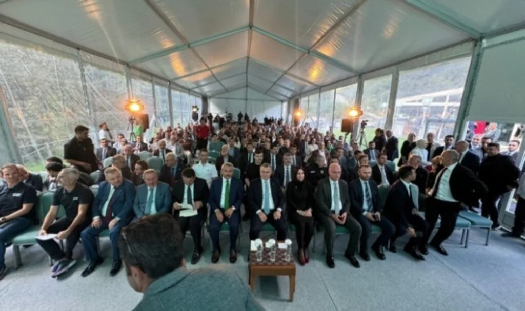 Gençlik ve Spor Bakanı Osman Aşkın Bak’ın katılımıyla “Kaçkar UTMB Etkinliğinin” Tanıtım Toplantısı Yapıldı