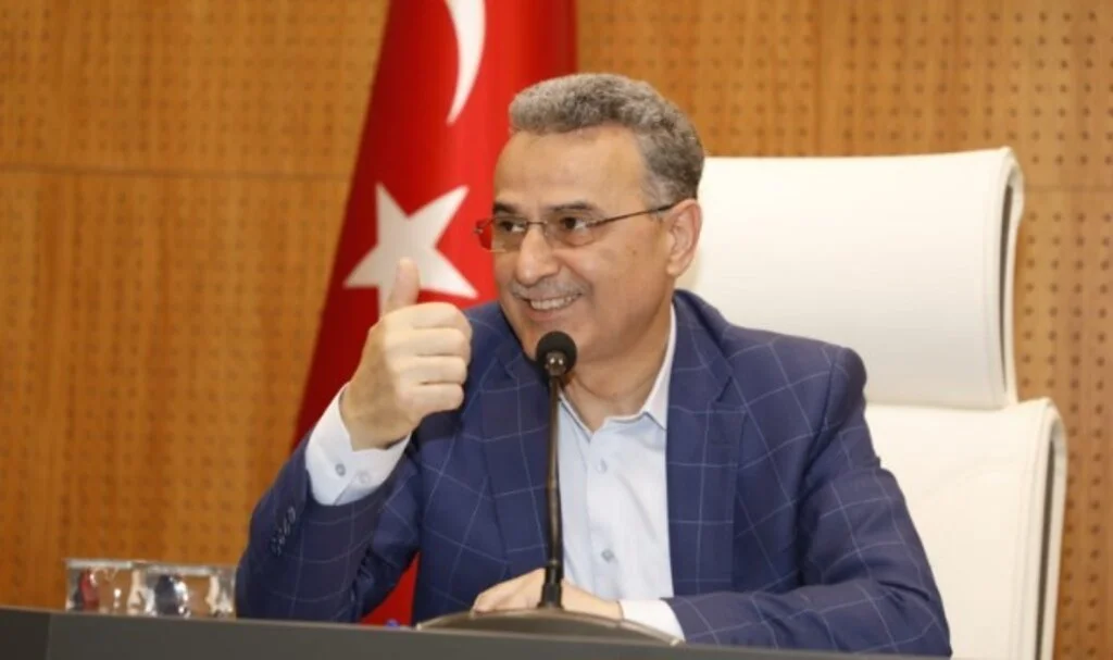İlkadım'da yol asfaltlama çalışmaları devam ediyor