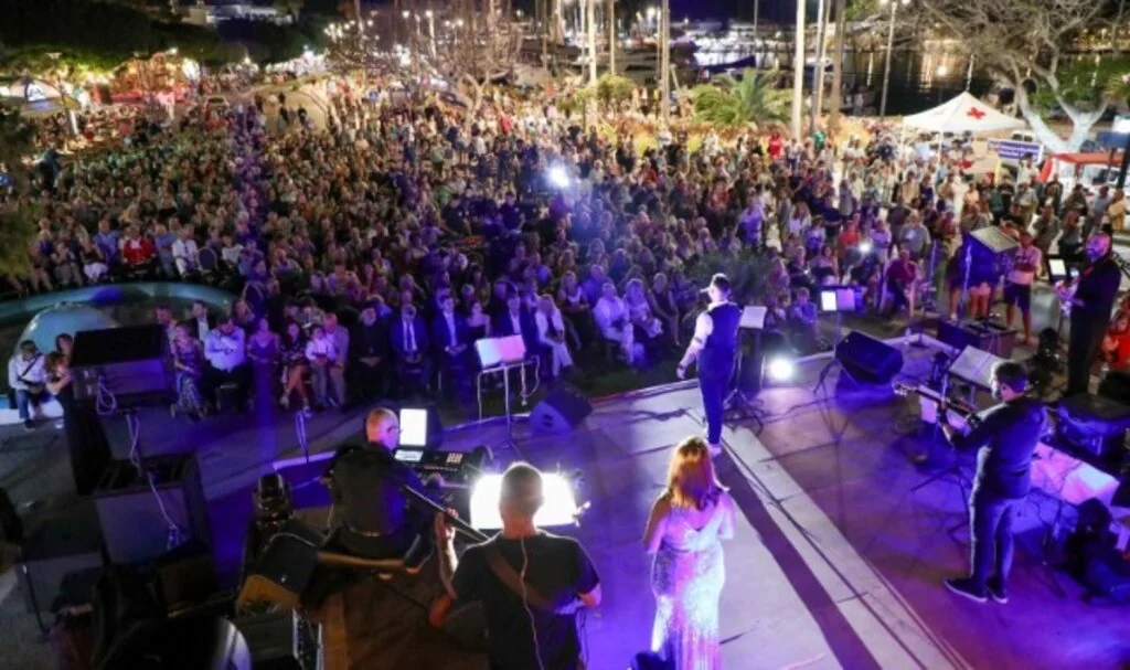 Kos’ta Dostluk Rüzgârı Esti 