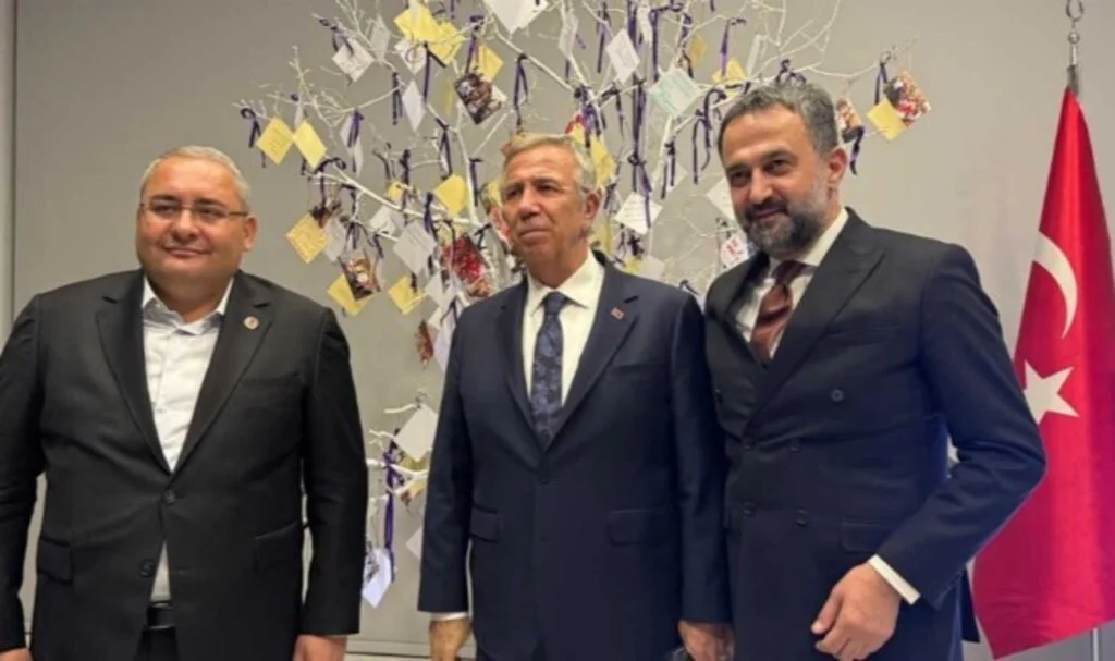 Mansur Yavaş: Belediye Başkanları Kent Konseyi huzurunda, canlı yayında hesap versin