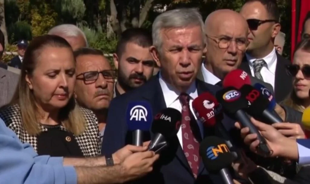 Mansur Yavaş: Önümüzdeki grupta bir el yükseltilip ne denecek!