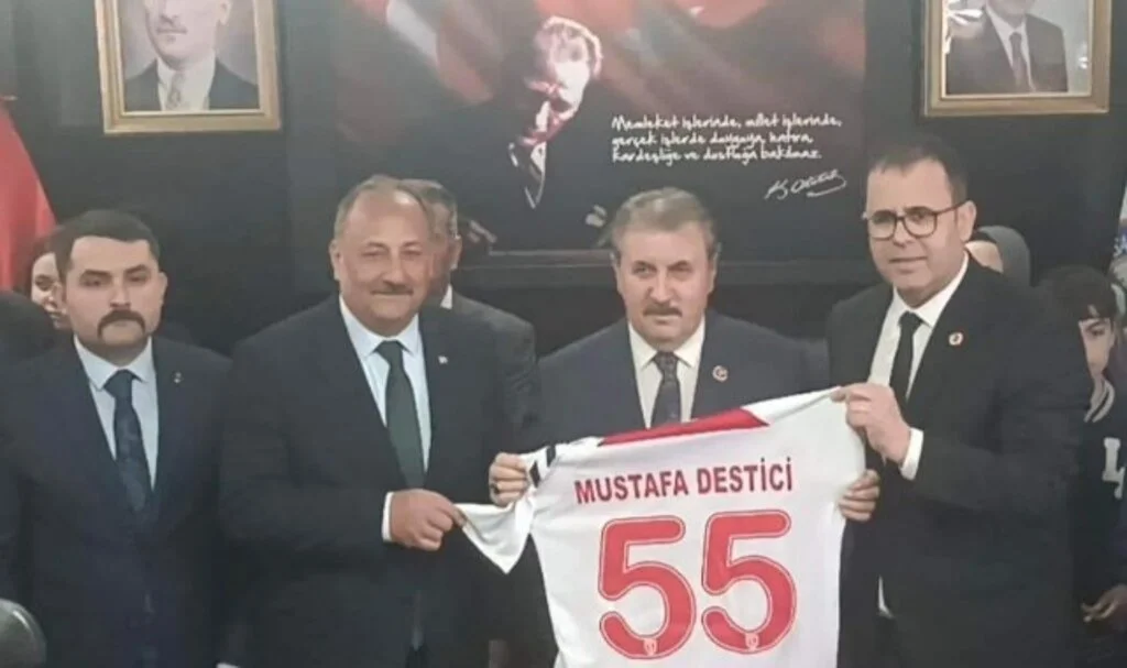 Mustafa Destici Samsunspor Maçı İçin Geliyor