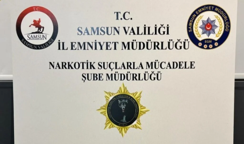 Samsun İlkadım'da eve uyuşturucu baskını! 163 Adet Ecstasy Ele Geçirildi