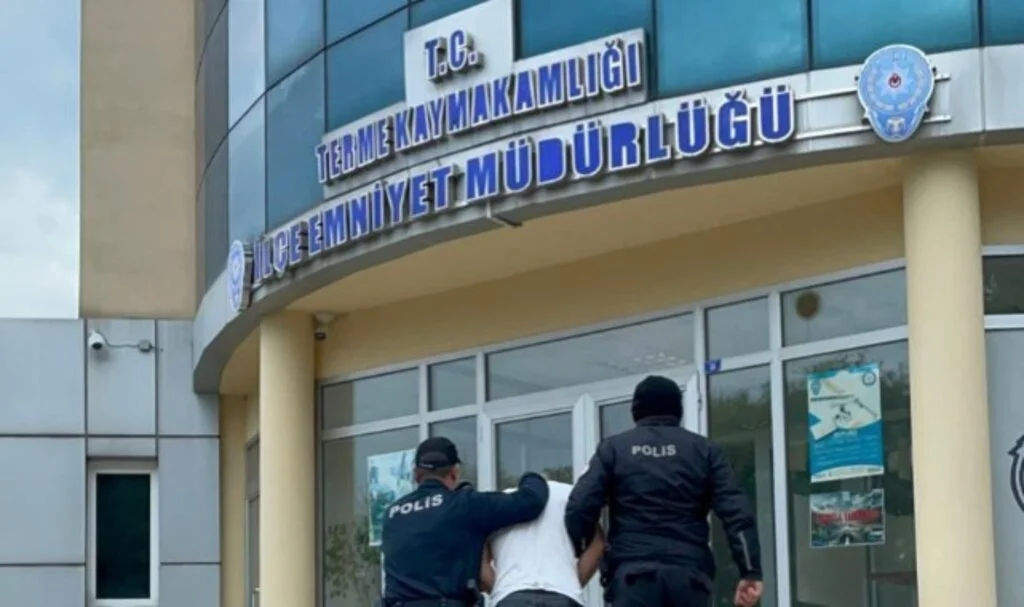 Terme’de Hırsızlık Suçundan Aranan Şahıs Yakalandı