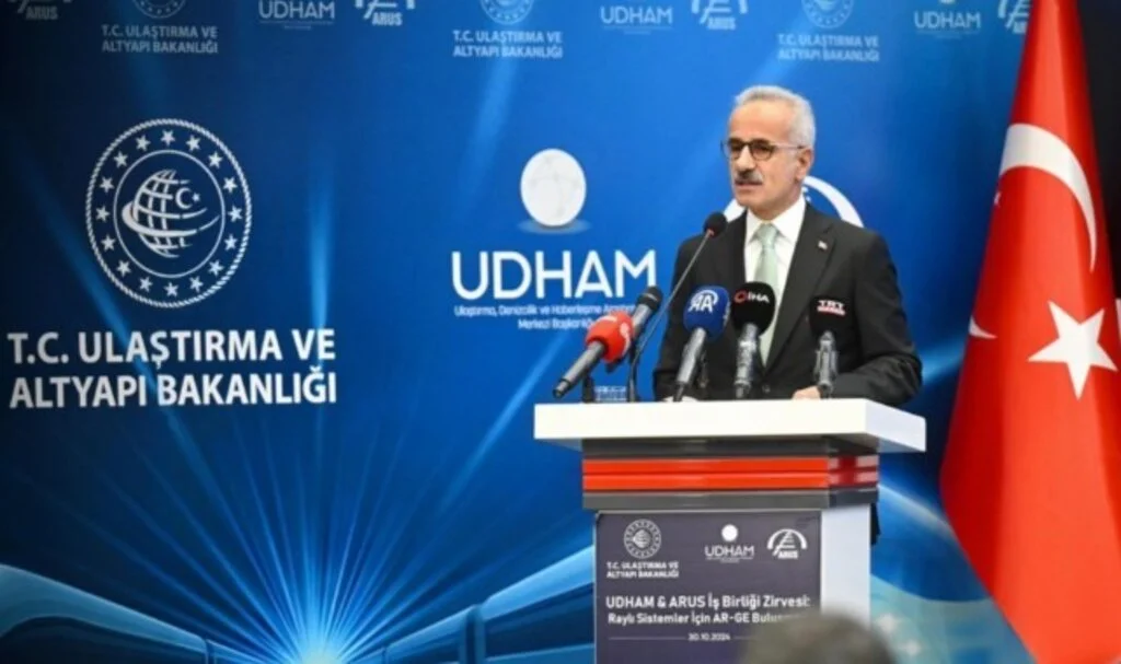 TUSAŞ Çalışanları Hürjet'i Korumak İçin Kalkan Oldu 
